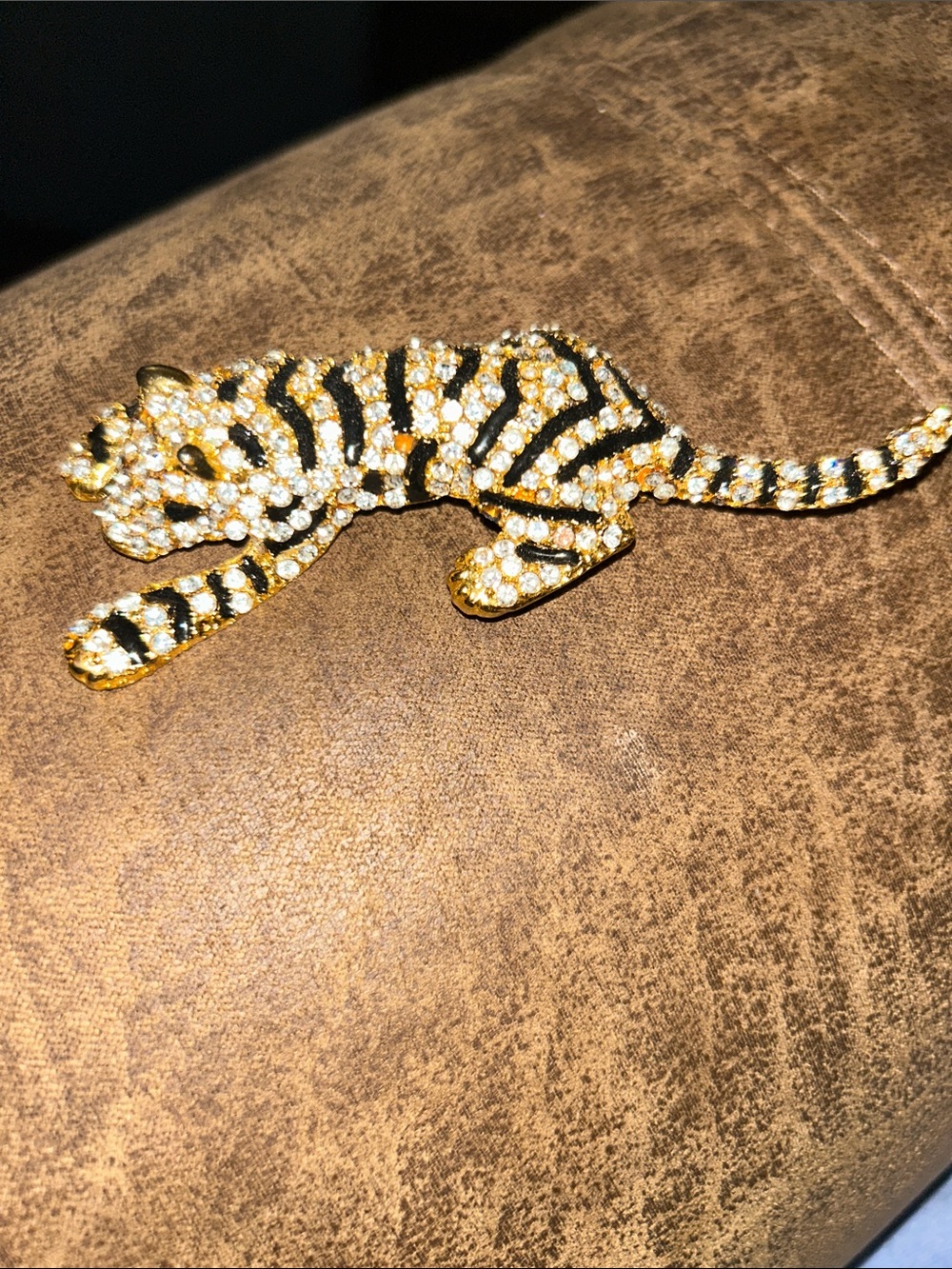 Gold Crystal Tiger Brooch with Black Stripe Detail - Picture 2 of 7
